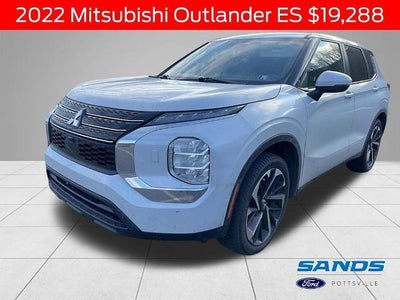 2022 Mitsubishi Outlander AWD ES 4DR SUV