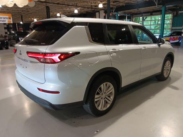 2024 Mitsubishi Outlander - $24,010
