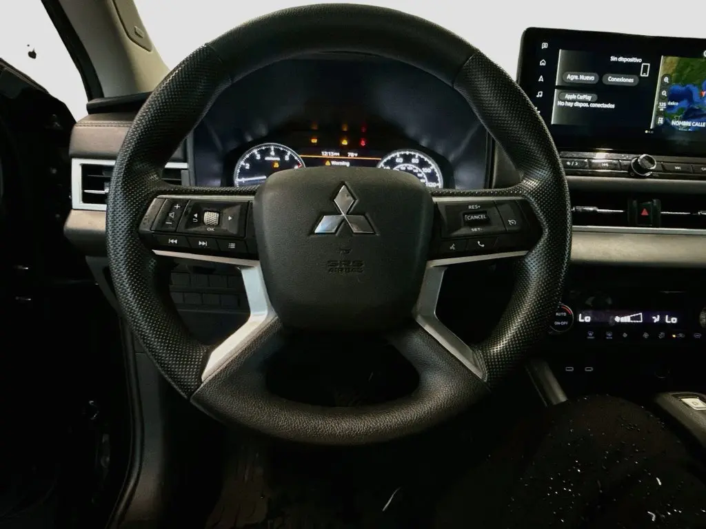 2025 Mitsubishi Outlander - $23,549