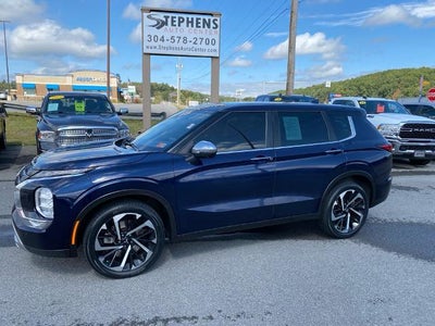 Photo of a 2023 Mitsubishi Outlander AWD SE 4DR SUV for sale