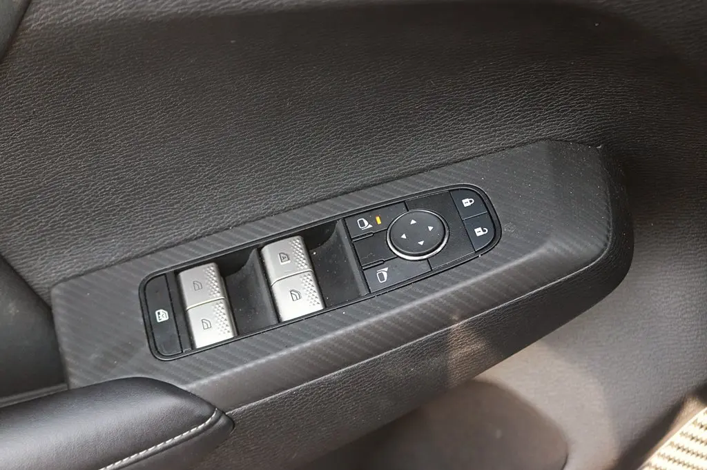 2025 Mitsubishi Outlander - $26,494
