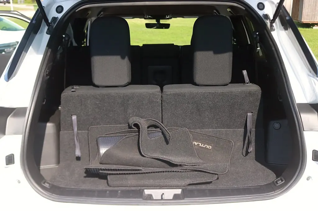 2025 Mitsubishi Outlander - $26,494