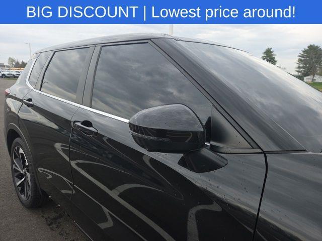 2022 Mitsubishi Outlander - $19,221