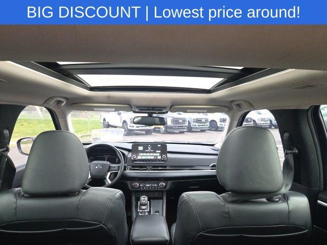 2022 Mitsubishi Outlander - $19,221