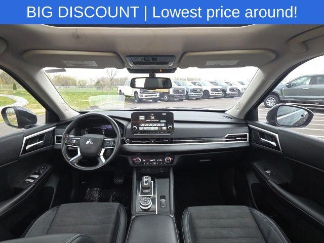 2022 Mitsubishi Outlander - $19,221