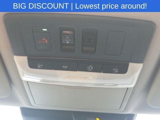 2022 Mitsubishi Outlander - $19,221