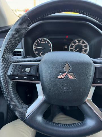 2023 Mitsubishi Outlander - $20,300