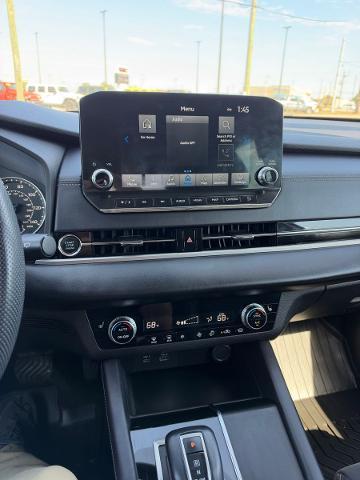 2023 Mitsubishi Outlander - $20,300