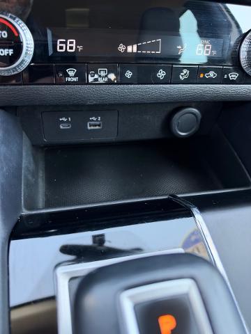 2023 Mitsubishi Outlander - $20,300