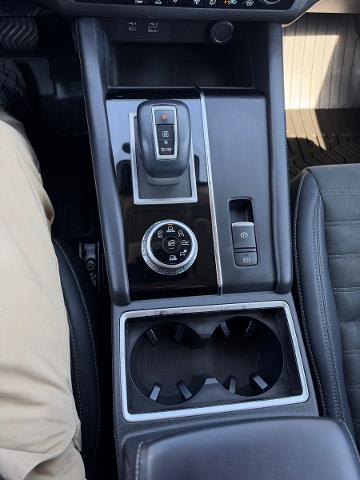 2023 Mitsubishi Outlander - $20,300