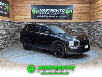 2023 Mitsubishi Outlander AWD SE 4DR SUV