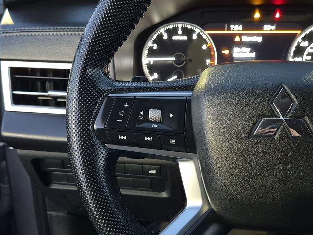 2022 Mitsubishi Outlander - $17,994
