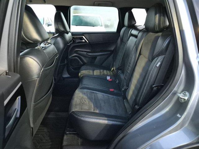 2022 Mitsubishi Outlander - $17,994