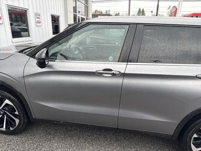 2022 Mitsubishi Outlander AWD Black Edition 4DR SUV