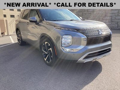 2022 Mitsubishi Outlander AWD SE 4DR SUV