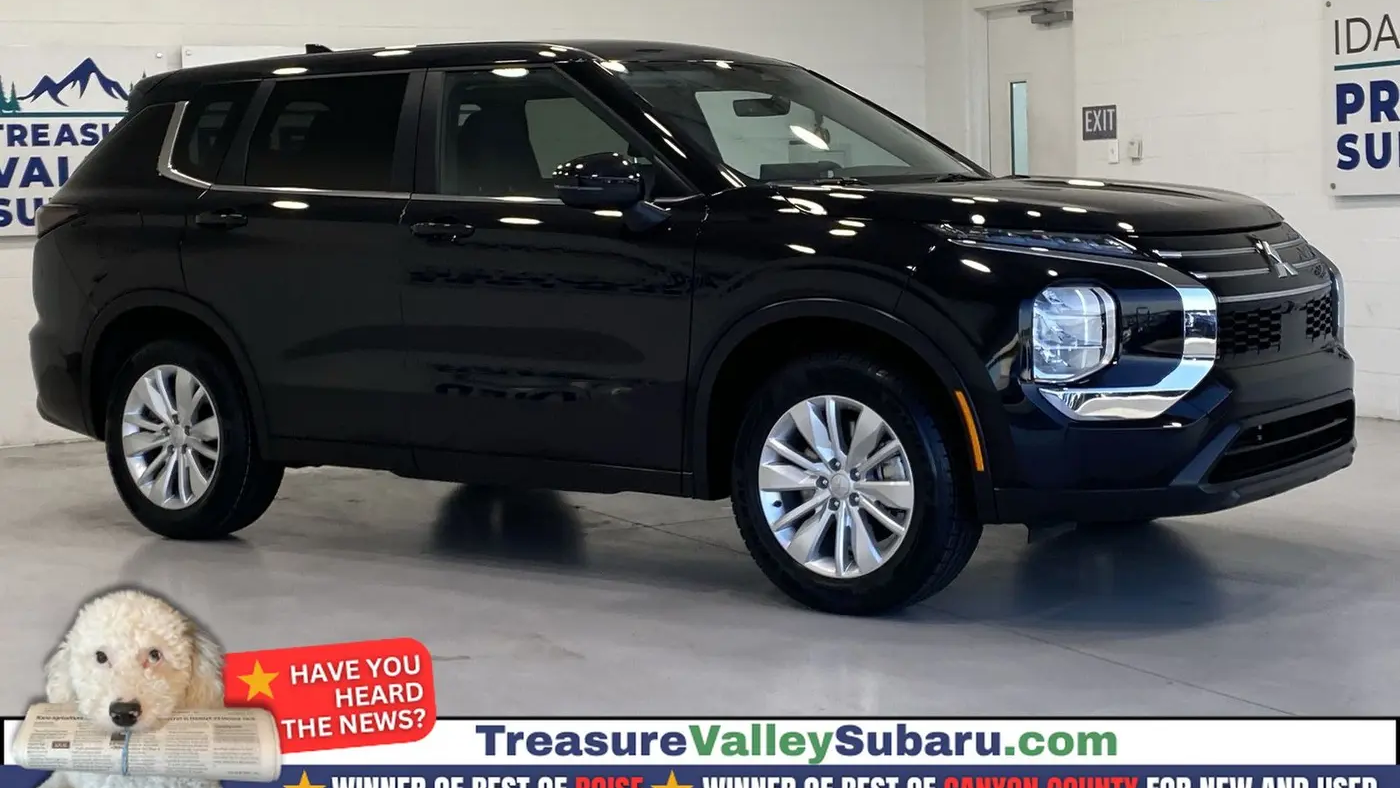 Preowned 2025 Mitsubishi Outlander ES for Sale