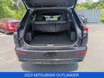 2023 Outlander Thumbnail 29