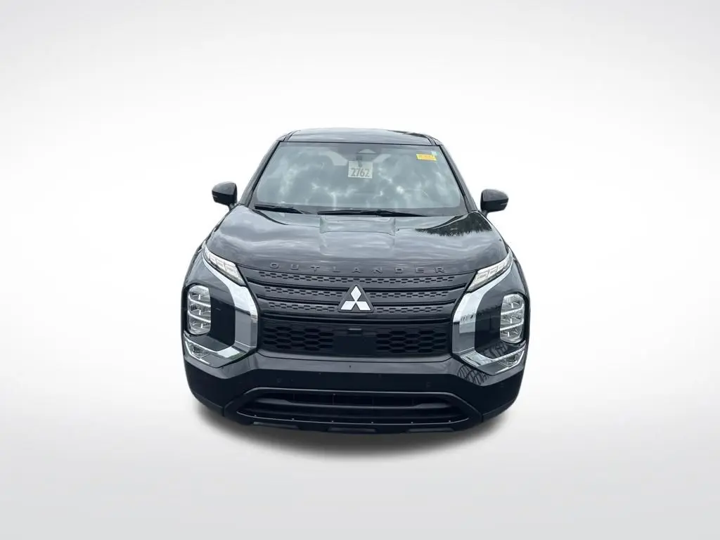2023 Mitsubishi Outlander - $22,115