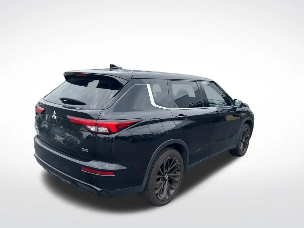 2023 Mitsubishi Outlander - $22,115
