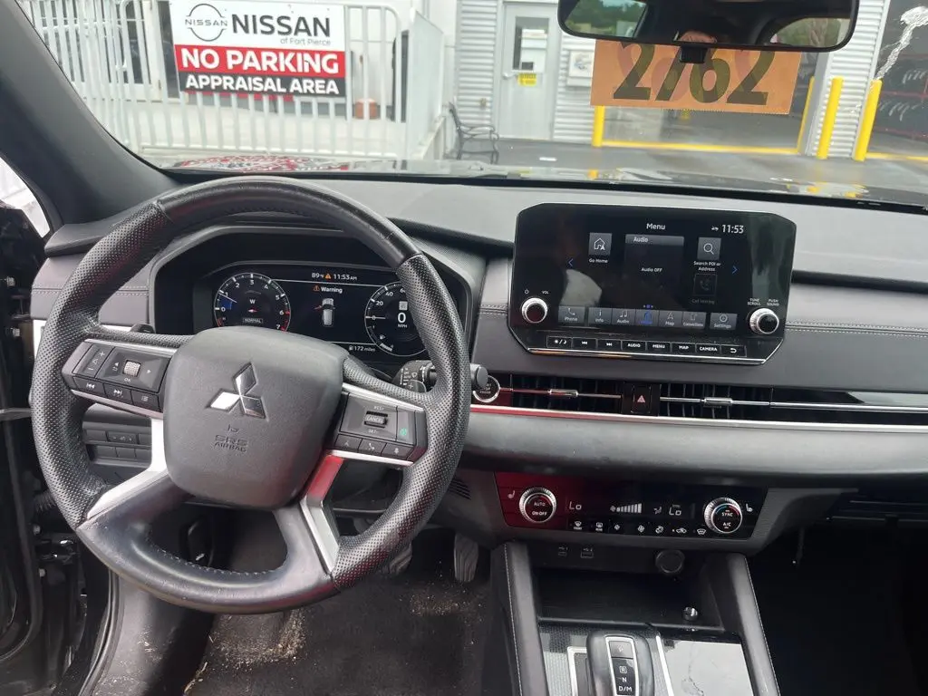 2023 Mitsubishi Outlander - $22,115