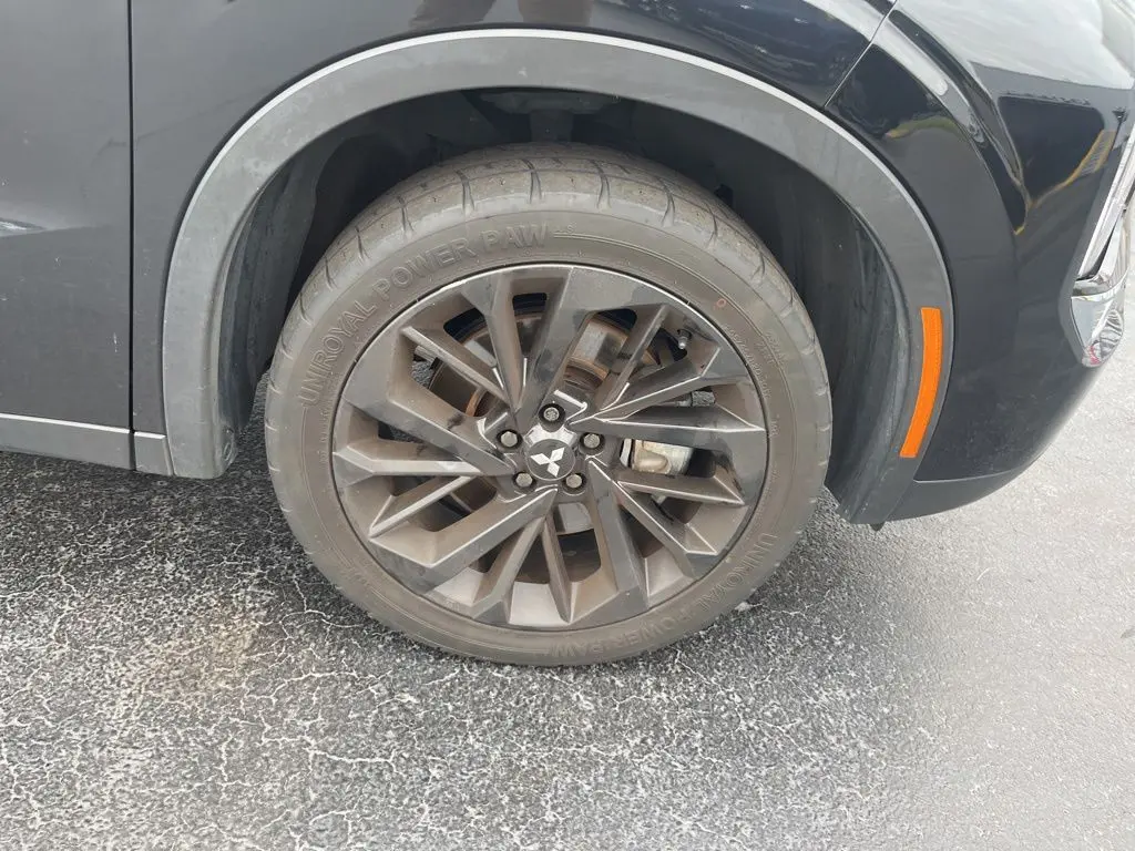 2023 Mitsubishi Outlander - $22,115