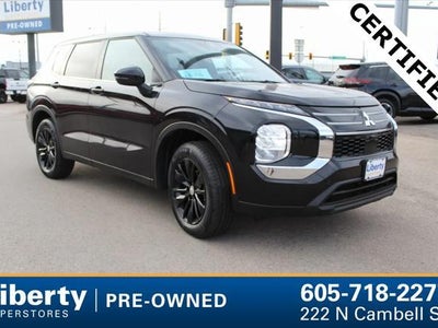 Photo of a 2025 Mitsubishi Outlander AWD ES 4DR SUV for sale