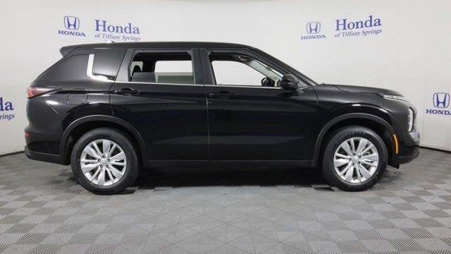 2025 Mitsubishi Outlander ES