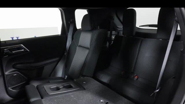 2025 Mitsubishi Outlander ES