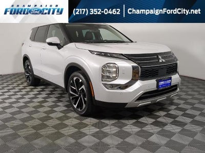 Photo of a 2023 Mitsubishi Outlander AWD SE 4DR SUV for sale