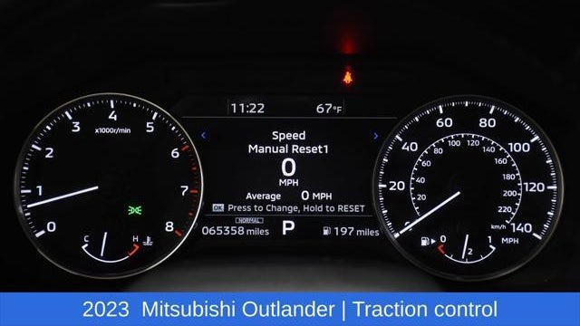 2023 Mitsubishi Outlander SE