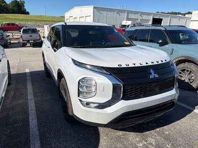 Photo of a 2023 Mitsubishi Outlander AWD SE 4DR SUV for sale