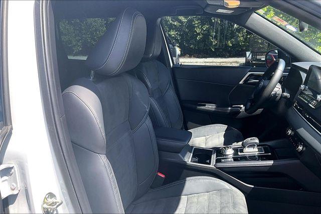 2023 Mitsubishi Outlander - $23,532
