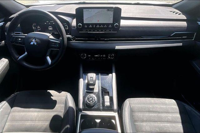 2023 Mitsubishi Outlander - $23,532