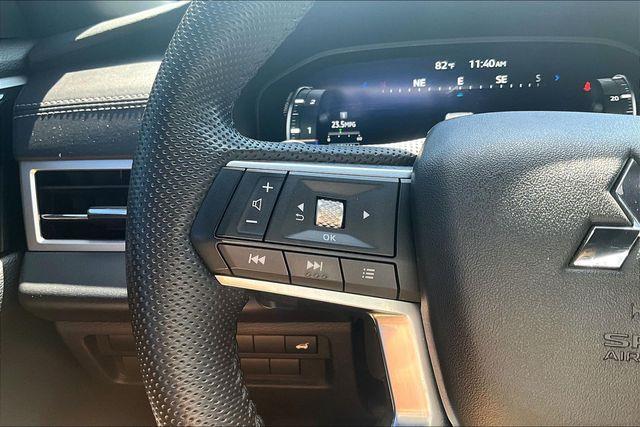 2023 Mitsubishi Outlander - $23,532