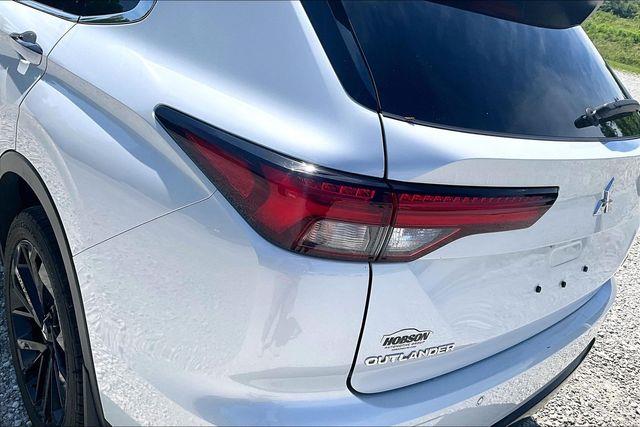 2023 Mitsubishi Outlander - $23,532