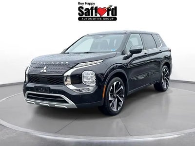 Photo of a 2022 Mitsubishi Outlander for sale