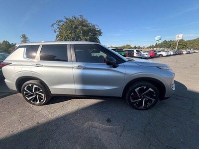 2022 Mitsubishi Outlander AWD Black Edition 4DR SUV