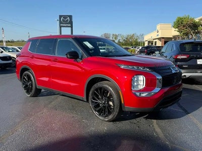 Photo of a 2023 Mitsubishi Outlander AWD SE 4DR SUV for sale