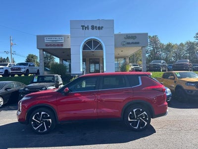 Photo of a 2023 Mitsubishi Outlander AWD SE 4DR SUV for sale