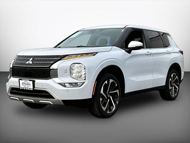 2023 Mitsubishi Outlander - $18,699