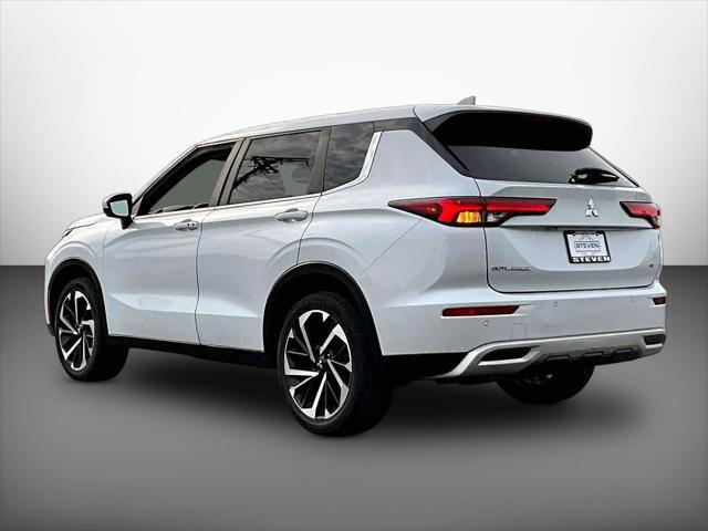 2023 Mitsubishi Outlander - $18,699