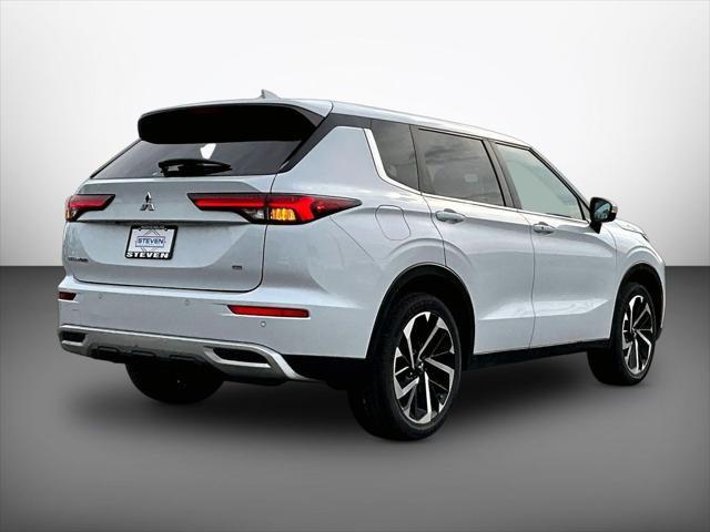 2023 Mitsubishi Outlander - $18,699