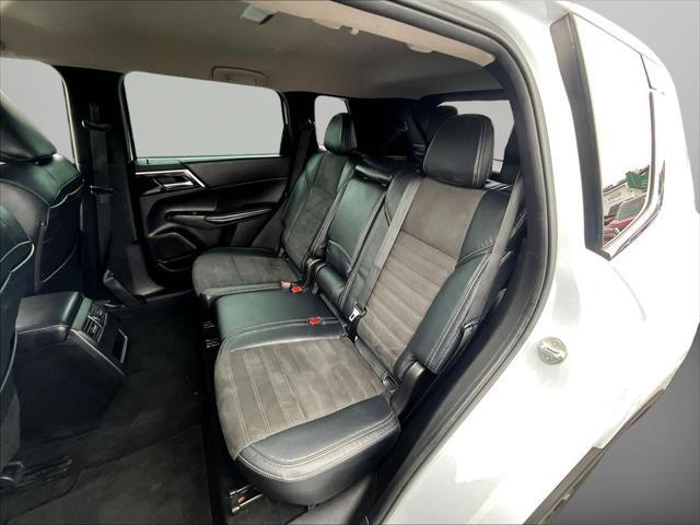 2023 Mitsubishi Outlander - $18,699