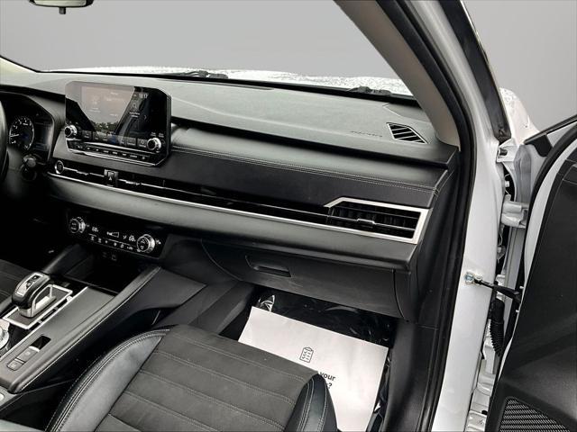2023 Mitsubishi Outlander - $18,699