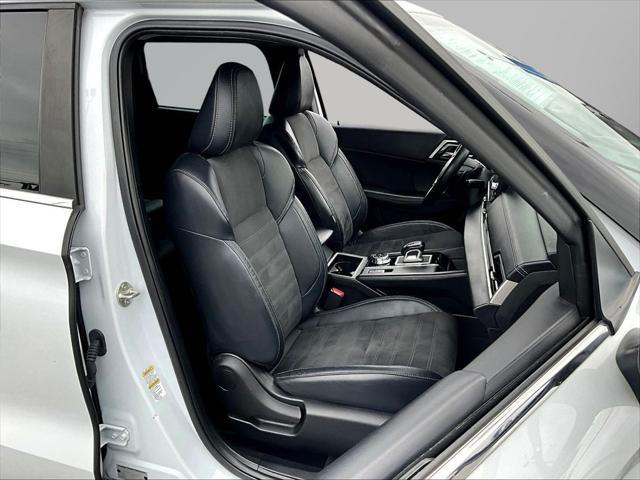 2023 Mitsubishi Outlander - $18,699