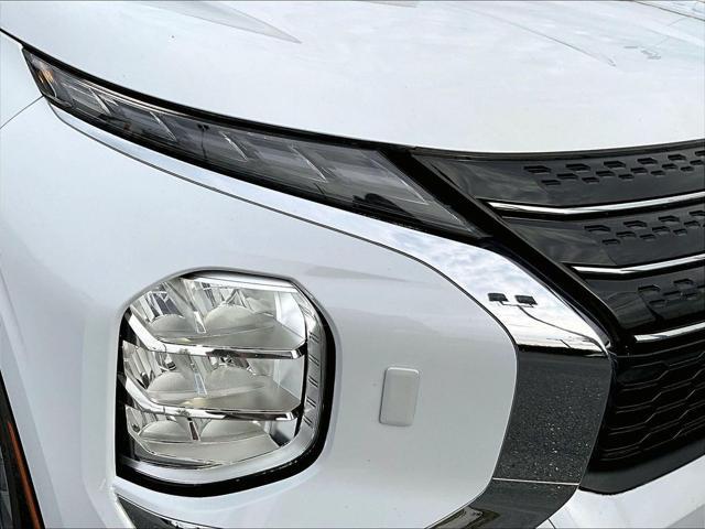 2023 Mitsubishi Outlander - $18,699