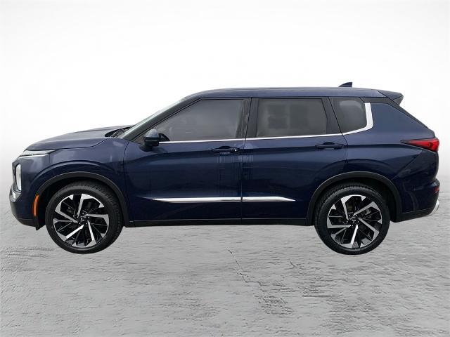 2022 Mitsubishi Outlander - $20,899