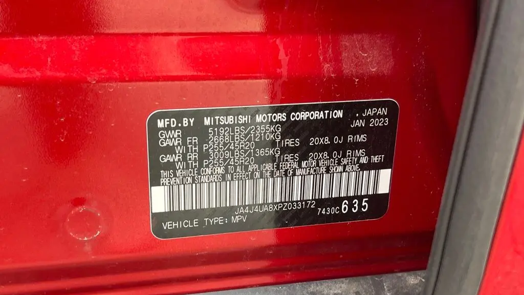 2023 Mitsubishi Outlander SE
