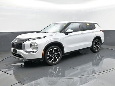 2023 Mitsubishi Outlander AWD SE 4DR SUV