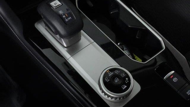 2025 Mitsubishi Outlander ES